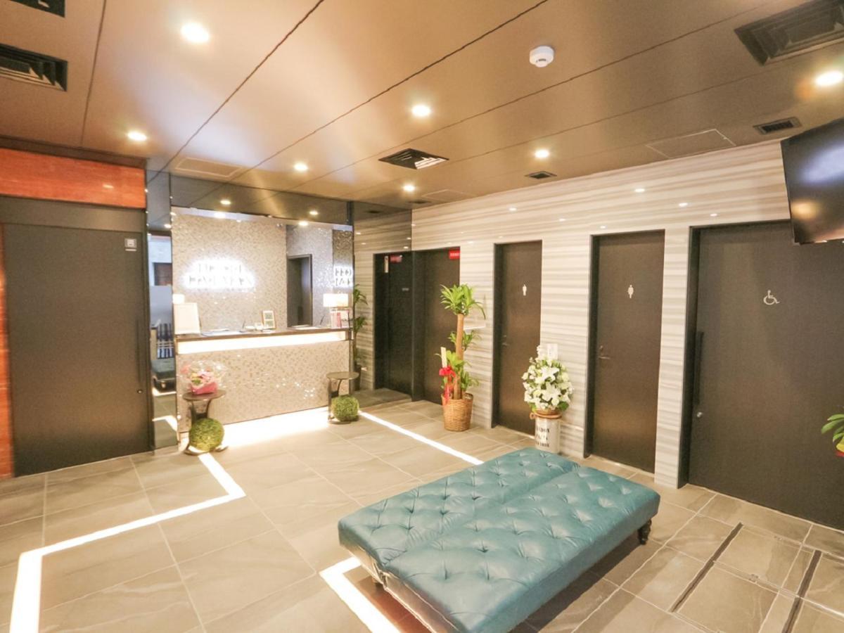 Hotel Livemax Fukuoka Tenjin Exteriör bild